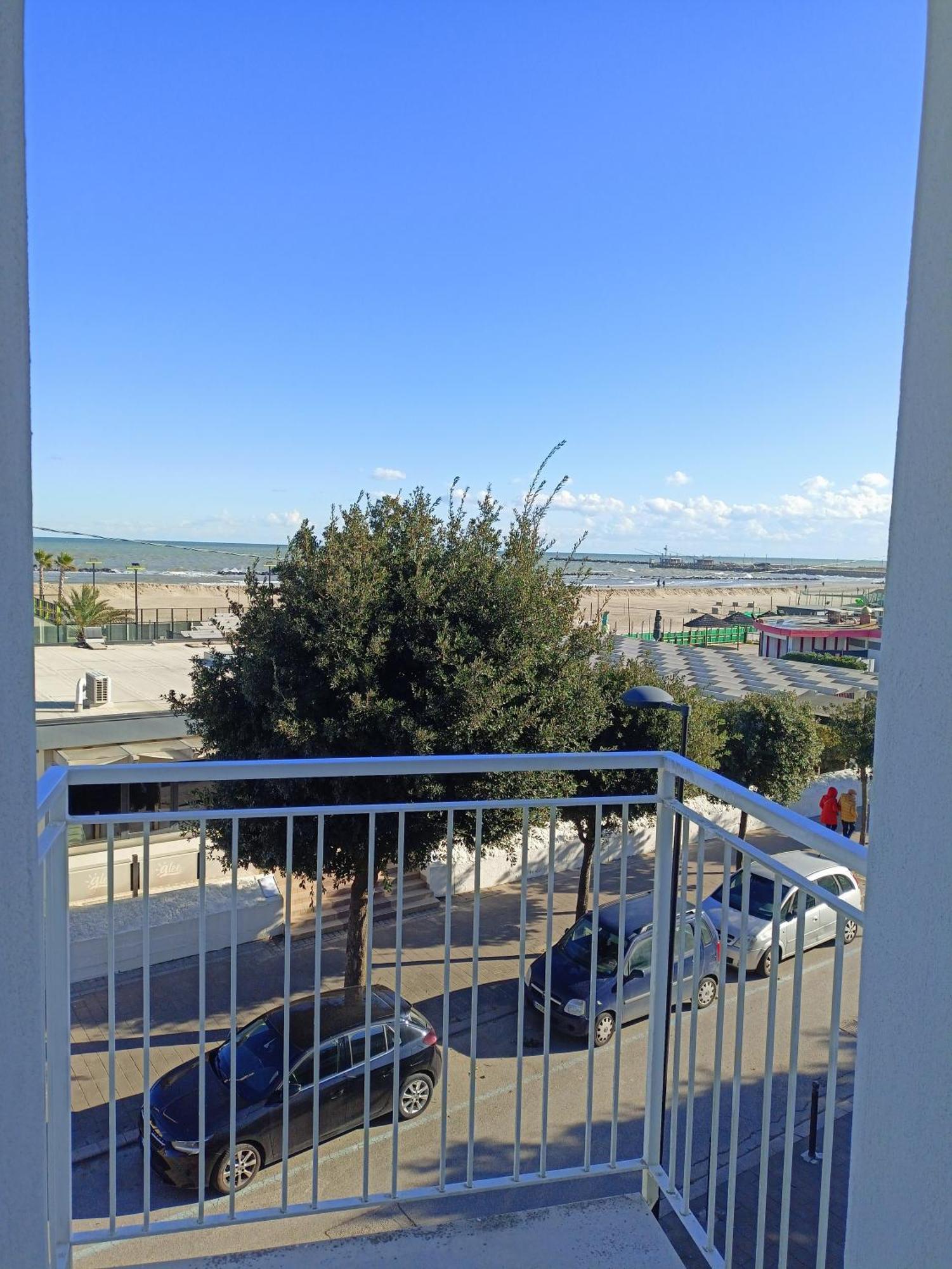 Hotel Ariston Imperial Porto Garibaldi Exterior photo